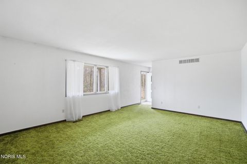 Tiny photo for 12500 County Road L, Wauseon, OH 43567 (MLS # 10006492)