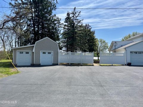 Tiny photo for 707 Catherine Drive, Liberty Center, OH 43532 (MLS # 10006700)