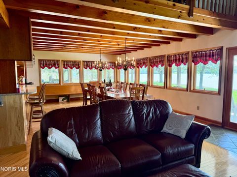 Tiny photo for 707 Catherine Drive, Liberty Center, OH 43532 (MLS # 10006700)