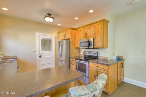 Tiny photo for 716 Ransom Street, Maumee, OH 43537 (MLS # 10004787)