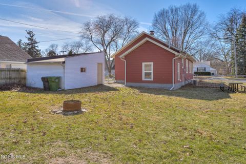 Tiny photo for 716 Ransom Street, Maumee, OH 43537 (MLS # 10004787)