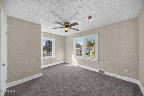 Tiny photo for 815 Liberty Street, Findlay, OH 45840 (MLS # 10014078)