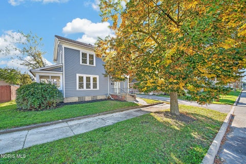 Tiny photo for 815 Liberty Street, Findlay, OH 45840 (MLS # 10014078)