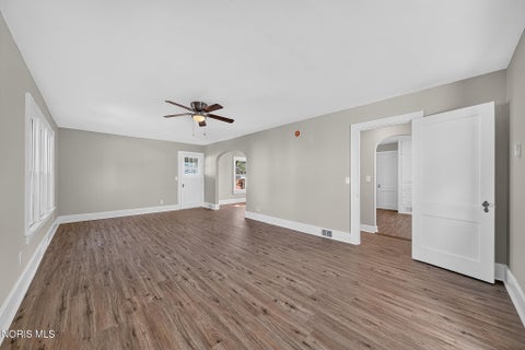 Tiny photo for 815 Liberty Street, Findlay, OH 45840 (MLS # 10014078)