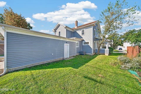 Tiny photo for 815 Liberty Street, Findlay, OH 45840 (MLS # 10014078)