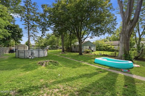 Tiny photo for 419 Washington Street, Findlay, OH 45840 (MLS # 10011019)