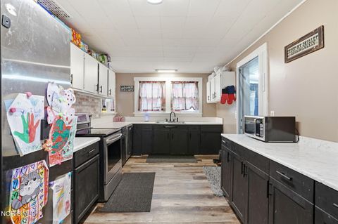 Tiny photo for 419 Washington Street, Findlay, OH 45840 (MLS # 10011019)