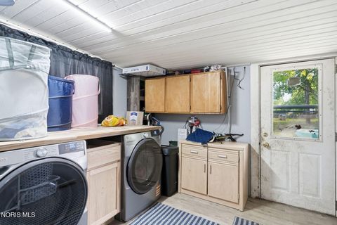 Tiny photo for 419 Washington Street, Findlay, OH 45840 (MLS # 10011019)