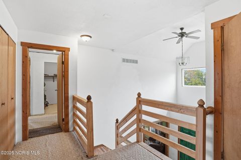 Tiny photo for 14473 Dirlam Road, Bowling Green, OH 43402 (MLS # 10000507)