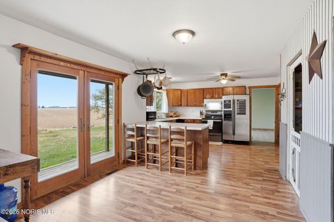 Tiny photo for 14473 Dirlam Road, Bowling Green, OH 43402 (MLS # 10000507)