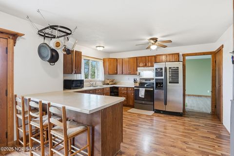 Tiny photo for 14473 Dirlam Road, Bowling Green, OH 43402 (MLS # 10000507)