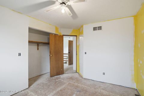 Tiny photo for 14473 Dirlam Road, Bowling Green, OH 43402 (MLS # 10000507)
