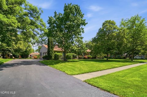 Tiny photo for 1626 Imperial Lane, Findlay, OH 45840 (MLS # 10008921)