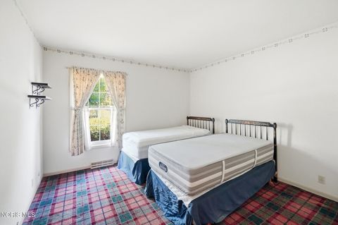 Tiny photo for 1626 Imperial Lane, Findlay, OH 45840 (MLS # 10008921)