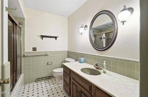 Tiny photo for 1626 Imperial Lane, Findlay, OH 45840 (MLS # 10008921)