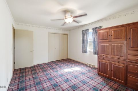 Tiny photo for 1626 Imperial Lane, Findlay, OH 45840 (MLS # 10008921)