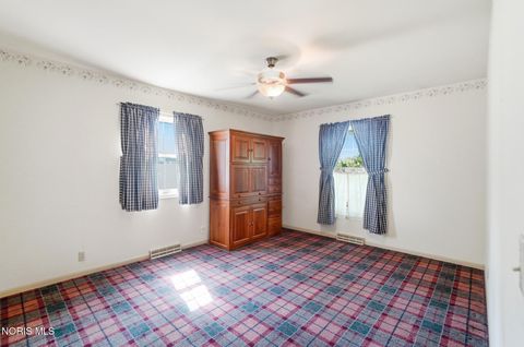 Tiny photo for 1626 Imperial Lane, Findlay, OH 45840 (MLS # 10008921)