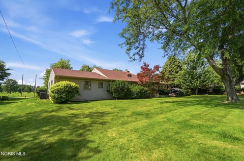 Tiny photo for 1626 Imperial Lane, Findlay, OH 45840 (MLS # 10008921)