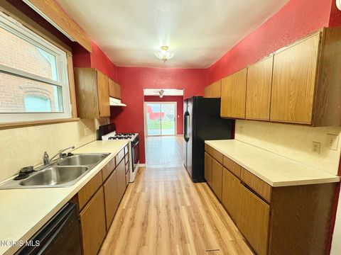 Tiny photo for 308 Meekison Street, Napoleon, OH 43545 (MLS # 10005381)