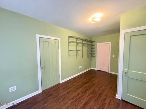 Tiny photo for 308 Meekison Street, Napoleon, OH 43545 (MLS # 10005381)