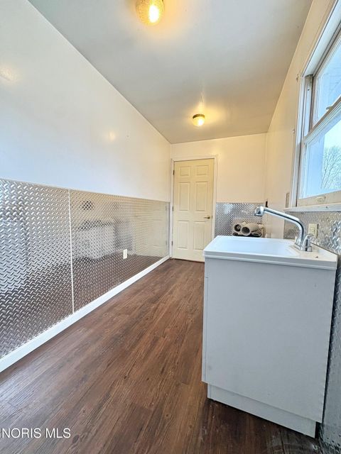 Tiny photo for 308 Meekison Street, Napoleon, OH 43545 (MLS # 10005381)