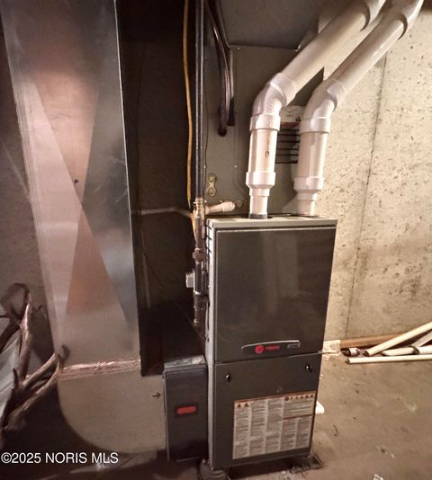 Tiny photo for 1005 Broad Avenue, Findlay, OH 45840 (MLS # 10001655)