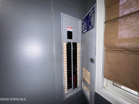 Tiny photo for 1005 Broad Avenue, Findlay, OH 45840 (MLS # 10001655)