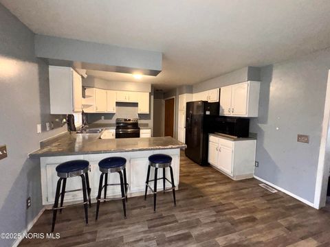 Tiny photo for 1005 Broad Avenue, Findlay, OH 45840 (MLS # 10001655)