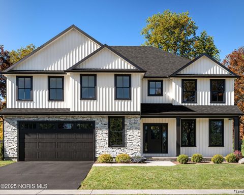 Photo of 103 Kinloch Drive, Perrysburg, OH 43551 (MLS # 10002287)