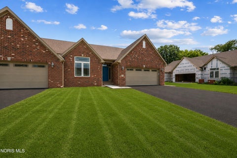 Photo of 21 Shenandoah Circle, Sylvania, OH 43560 (MLS # 10012298)