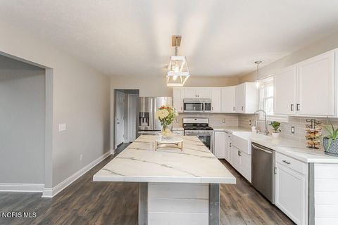 Tiny photo for 12560 Neapolis Waterville Road, Whitehouse, OH 43571 (MLS # 10007219)
