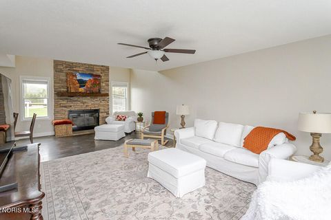 Tiny photo for 12560 Neapolis Waterville Road, Whitehouse, OH 43571 (MLS # 10007219)