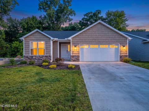 Tiny photo for 2015 Oakside Road, Toledo, OH 43615 (MLS # 10011754)