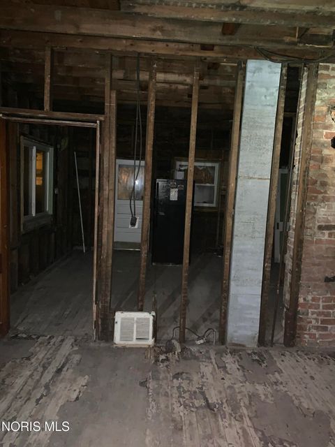 Tiny photo for 168 Dexter Street, Toledo, OH 43608 (MLS # 10006019)