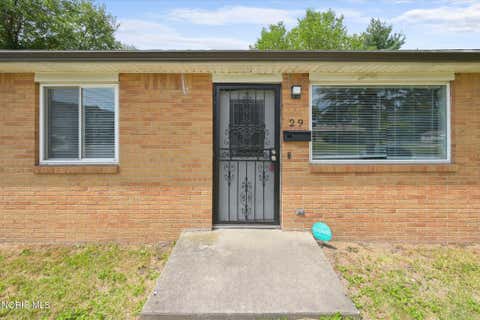 Tiny photo for 29 Torrington Drive, Toledo, OH 43615 (MLS # 10011429)