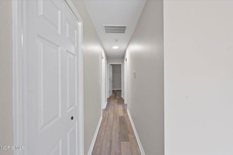 Tiny photo for 29 Torrington Drive, Toledo, OH 43615 (MLS # 10011429)