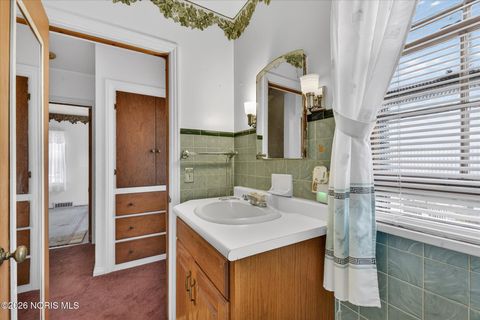 Tiny photo for 630 Carver Boulevard, Toledo, OH 43607 (MLS # 10002956)