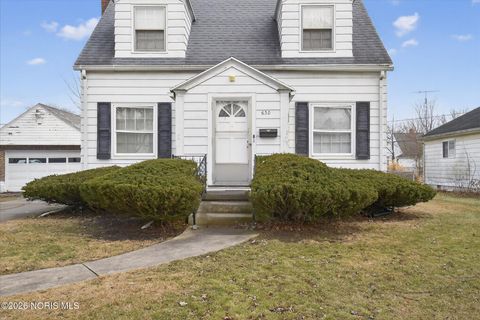 Tiny photo for 630 Carver Boulevard, Toledo, OH 43607 (MLS # 10002956)