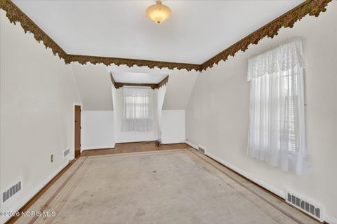 Tiny photo for 630 Carver Boulevard, Toledo, OH 43607 (MLS # 10002956)