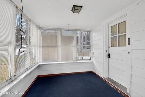 Tiny photo for 630 Carver Boulevard, Toledo, OH 43607 (MLS # 10002956)