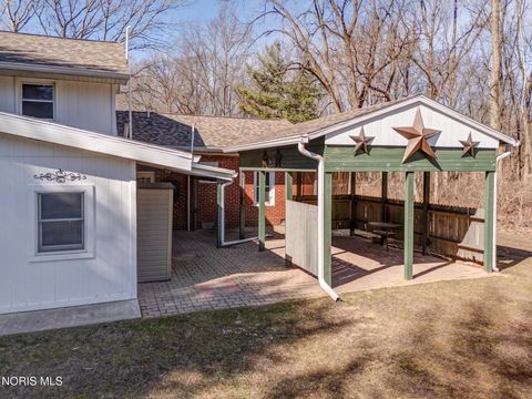 Tiny photo for 4496 Cr 1-2, Swanton, OH 43558 (MLS # 10004837)