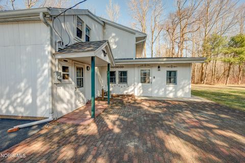 Tiny photo for 4496 Cr 1-2, Swanton, OH 43558 (MLS # 10004837)
