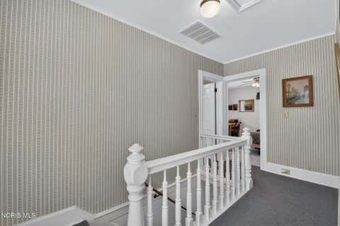 Tiny photo for 203 Buttonwood Avenue, Bowling Green, OH 43402 (MLS # 10011948)