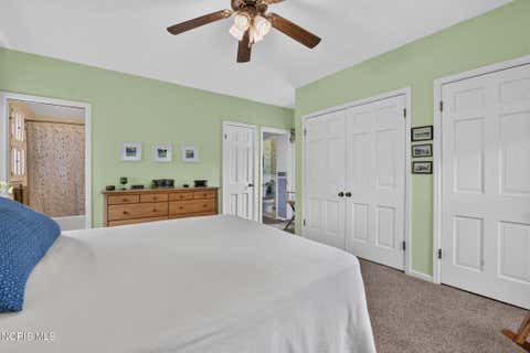 Tiny photo for 203 Buttonwood Avenue, Bowling Green, OH 43402 (MLS # 10011948)