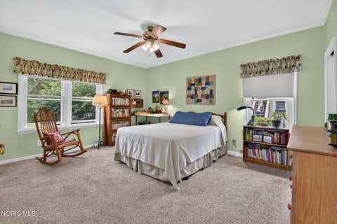 Tiny photo for 203 Buttonwood Avenue, Bowling Green, OH 43402 (MLS # 10011948)