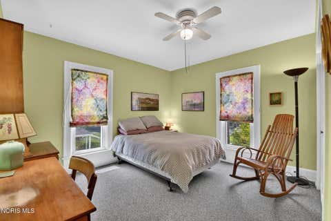 Tiny photo for 203 Buttonwood Avenue, Bowling Green, OH 43402 (MLS # 10011948)