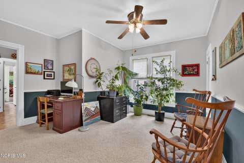 Tiny photo for 203 Buttonwood Avenue, Bowling Green, OH 43402 (MLS # 10011948)