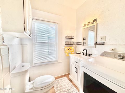 Tiny photo for 317 Western Avenue, Toledo, OH 43609 (MLS # 10004636)