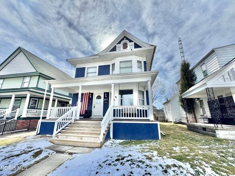 Tiny photo for 317 Western Avenue, Toledo, OH 43609 (MLS # 10004636)