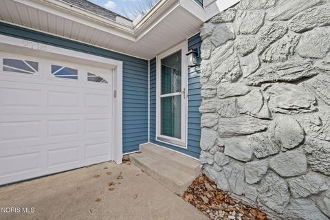 Tiny photo for 2718 Detwiler Drive, Toledo, OH 43611 (MLS # 10005300)